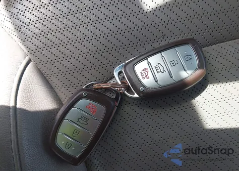 2018 Hyundai Elantra Limited z USA, uszkodzony, nr VIN 5NPD84LF4JH378229